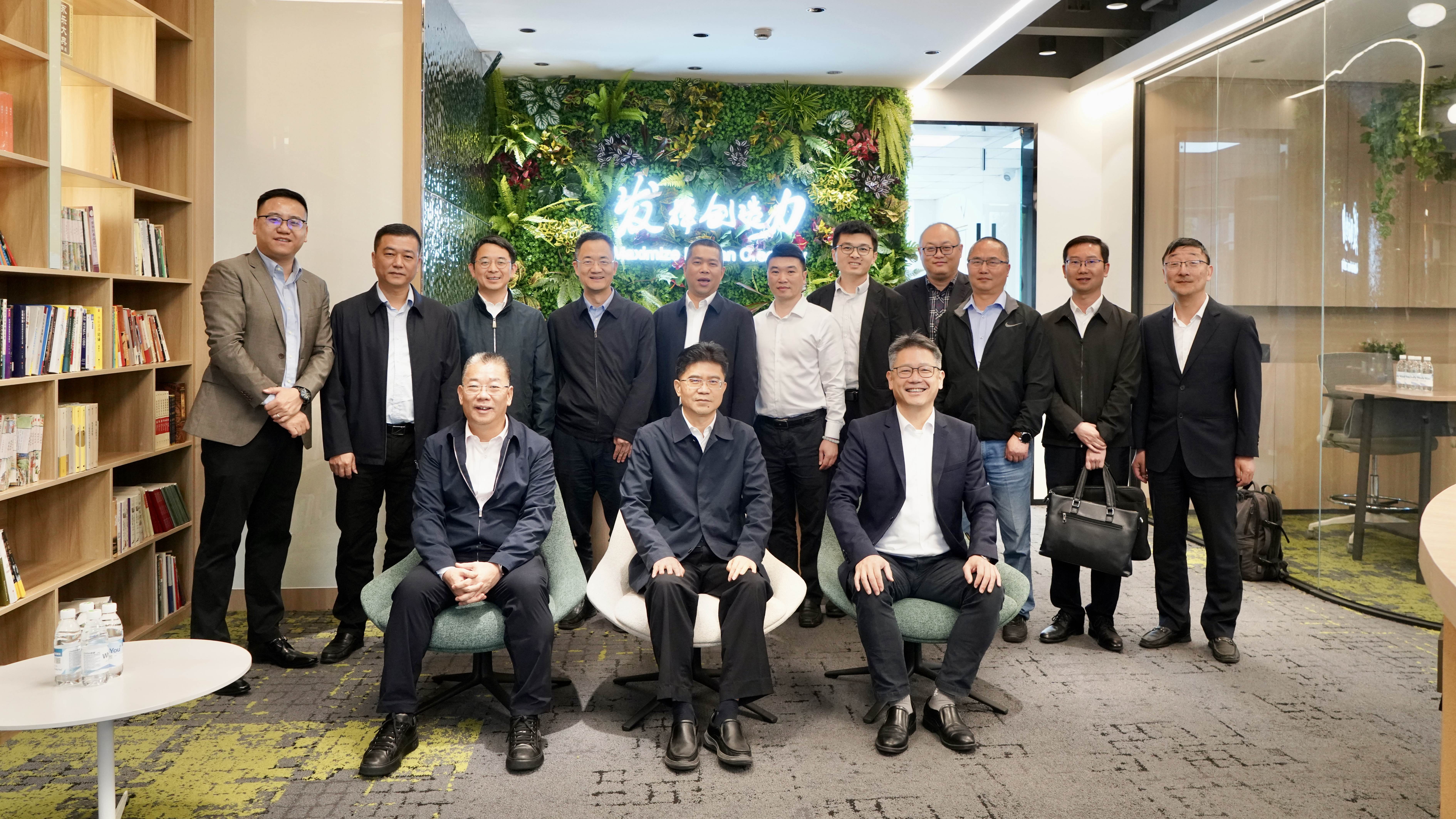 揭阳市王胜书记一行莅临钱能钱包